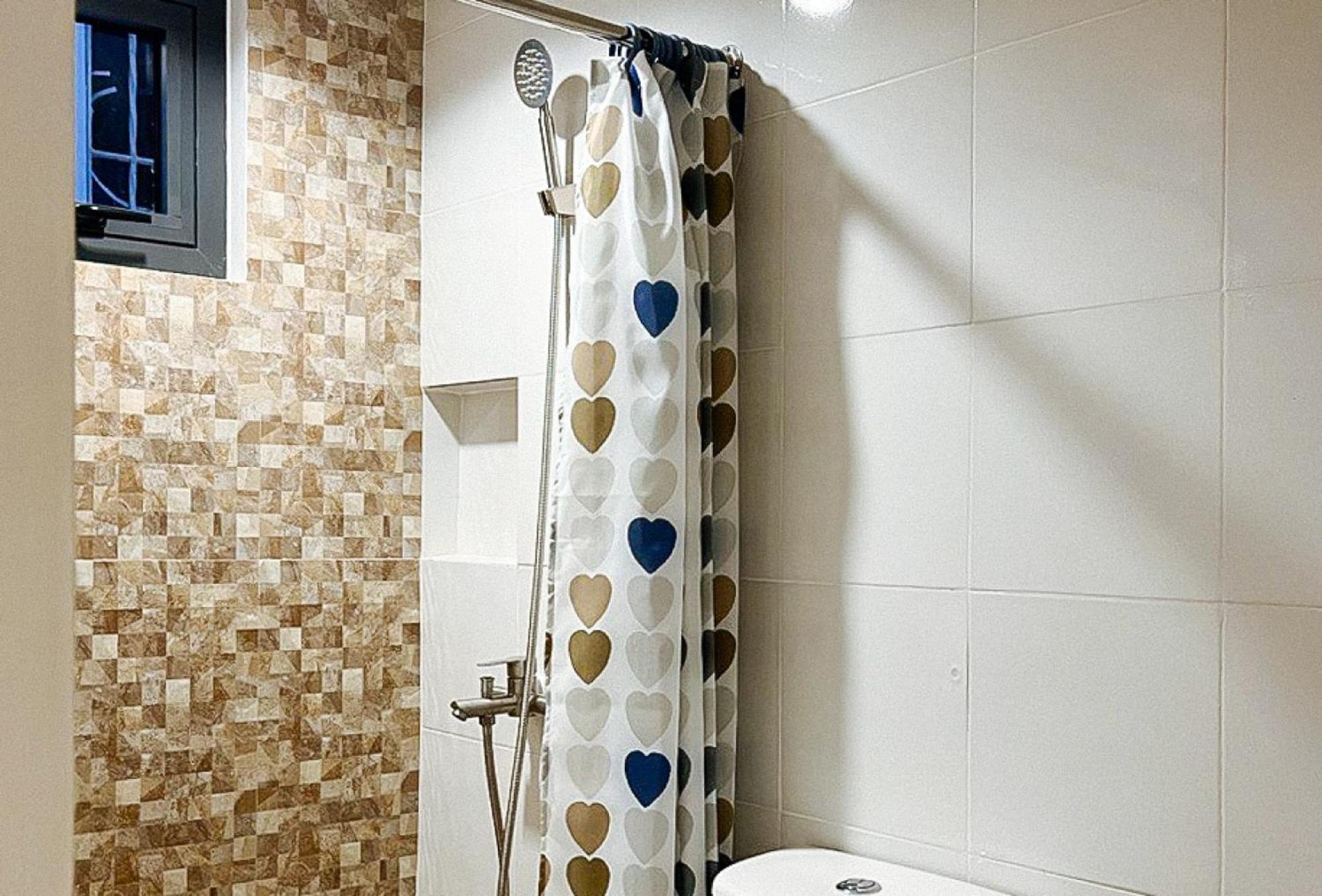 Lea Robert Hotel Angeles Pampanga By Reddoorz Luaran gambar